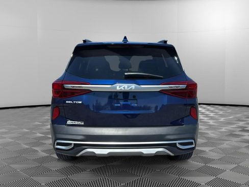 Used 2023 Kia Seltos EX AWD/4WD image 8