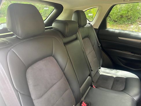 Used 2020 MAZDA CX-5 Touring image 11