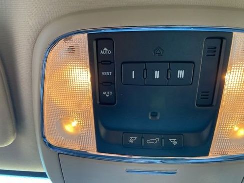 Used 2015 Jeep Grand Cherokee Limited w/ Trailer Tow Group IV image 24