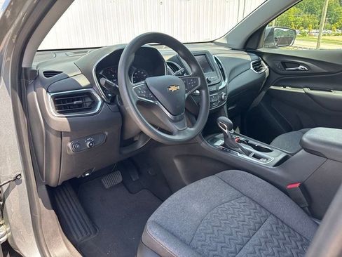 Used 2023 Chevrolet Equinox LT image 13