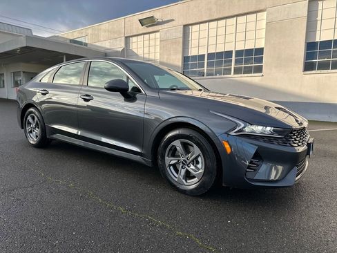 Used 2024 Kia K5 LXS image 9