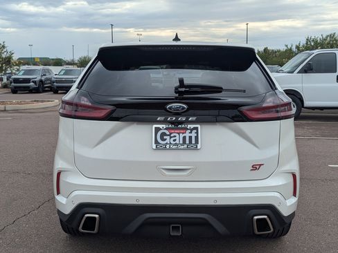Used 2021 Ford Edge ST image 5