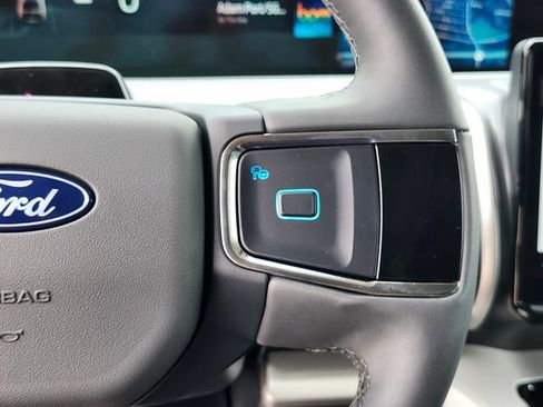 New 2026 Ford Expedition Active AWD/4WD image 34