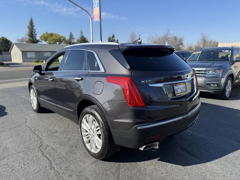 Used 2018 Cadillac XT5 Premium Luxury image 8