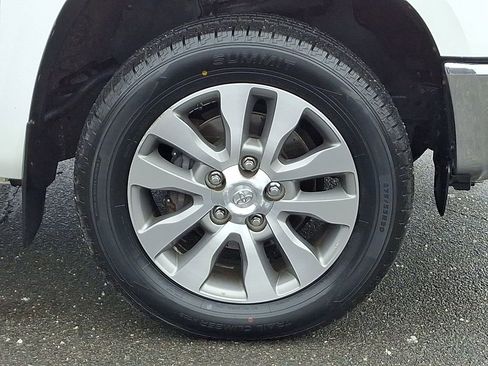 Used 2016 Toyota Tundra Limited w/ Limited Premium Package image 8