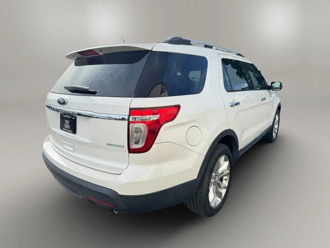 Used 2015 Ford Explorer Limited w/ Equipment Group 303A FWD image 9