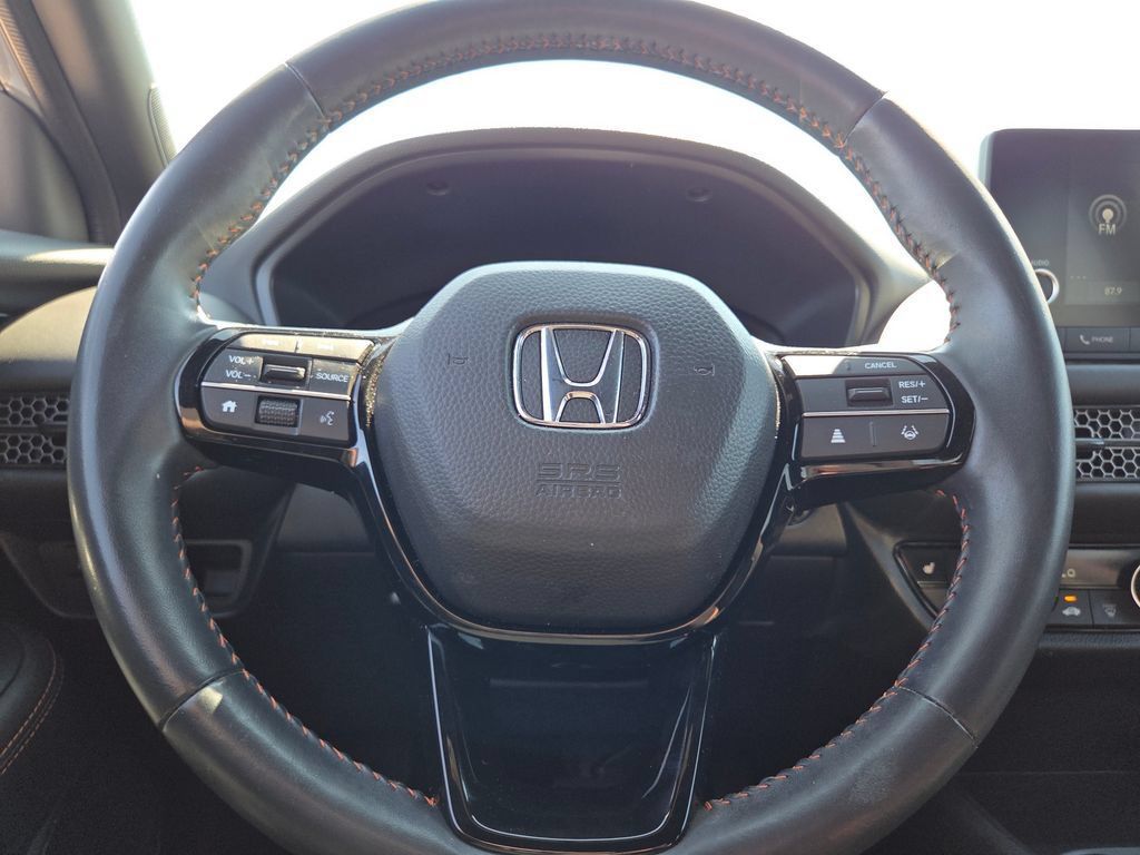 Used 2025 Honda HR-V Sport image 29