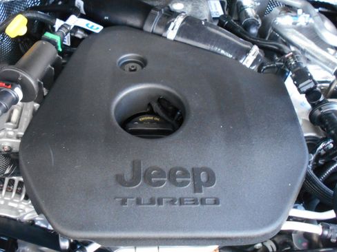 New 2026 Jeep Grand Cherokee L Limited AWD/4WD image 5