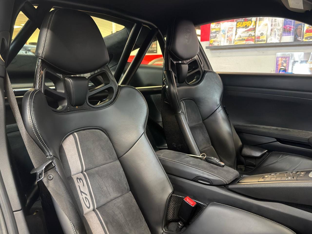 Used 2019 Porsche 911 GT3 RWD image 23