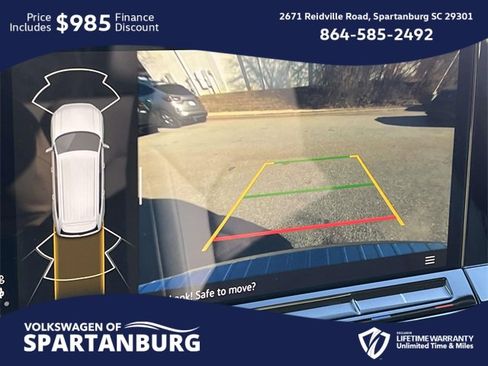 Used 2025 Volkswagen Atlas SE image 26