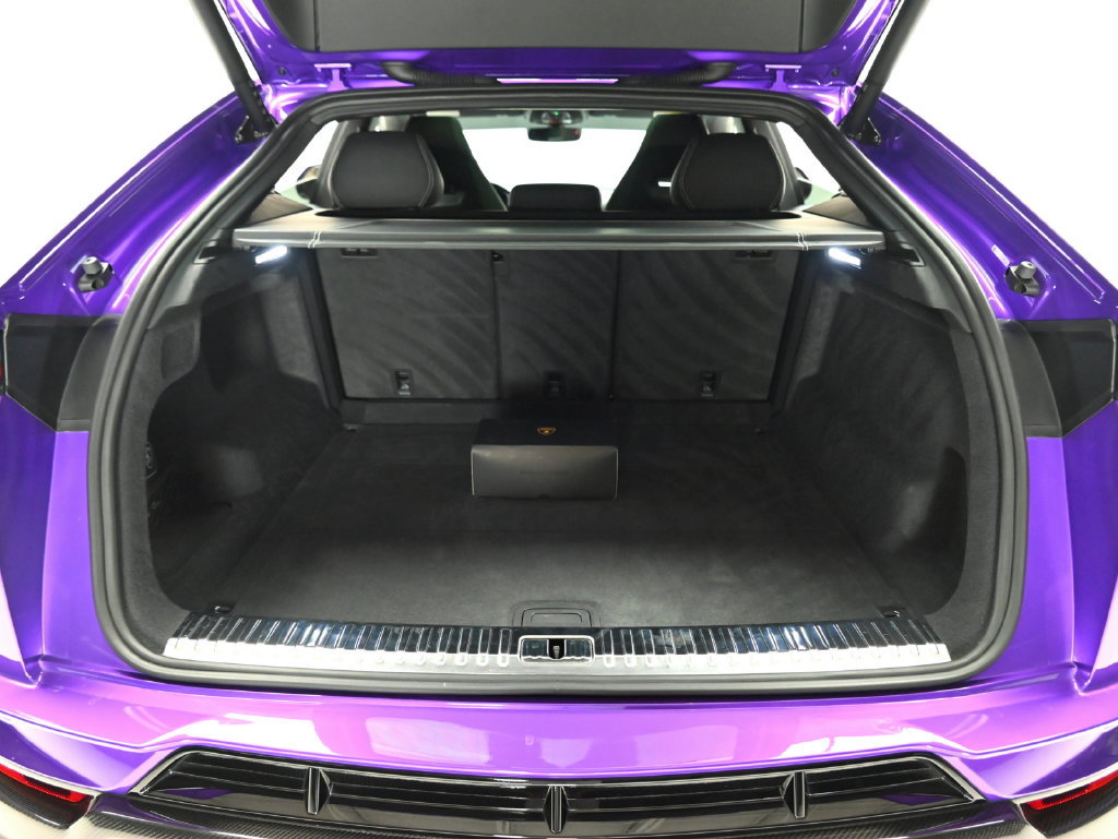 Used 2024 Lamborghini Urus Performante AWD/4WD image 36
