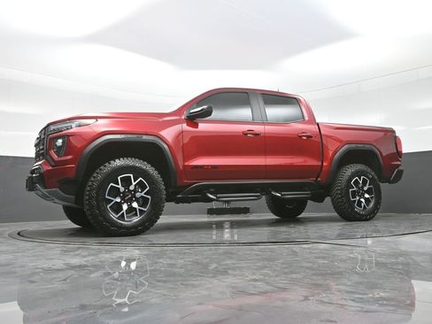 Used 2024 GMC Canyon AT4X image 17