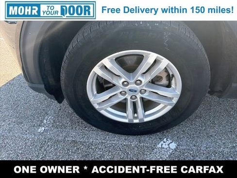 Used 2022 Ford Explorer XLT w/ Equipment Group 202A image 9