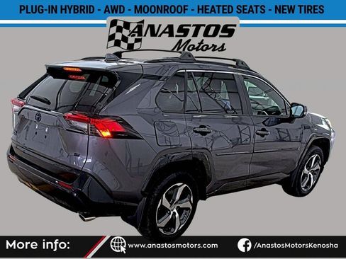 Used 2023 Toyota RAV4 SE w/ Weather & Moonroof Package AWD/4WD image 5