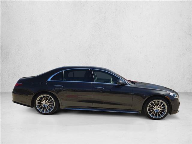 Used 2022 Mercedes-Benz S 500 4MATIC image 4