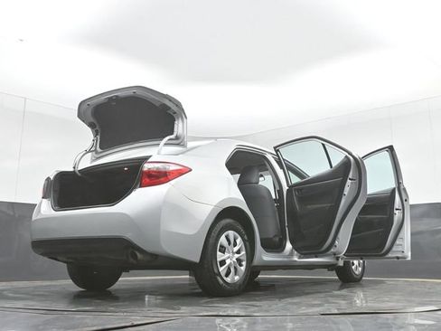 Used 2016 Toyota Corolla L FWD image 49