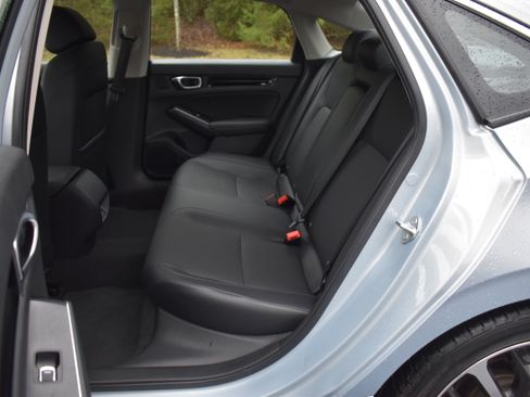 Used 2023 Honda Civic Touring image 21