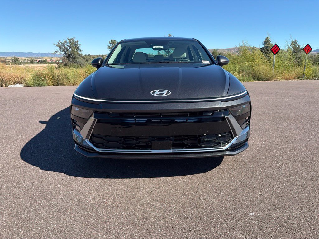 Certified 2025 Hyundai Sonata SEL FWD image 9