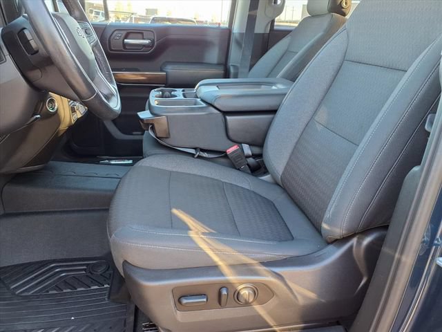 Used 2021 Chevrolet Silverado 1500 RST AWD/4WD image 9