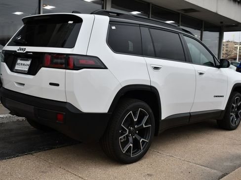 New 2026 Jeep Cherokee Overland AWD/4WD image 6