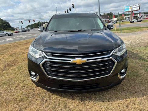 Used 2021 Chevrolet Traverse LT FWD image 6
