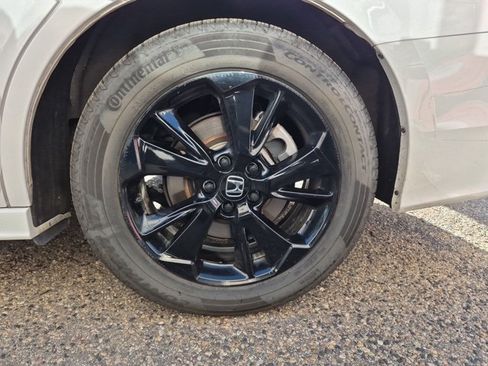 Used 2024 Honda Odyssey Sport image 25