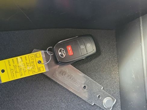 Used 2024 Toyota Tacoma SR5 image 36