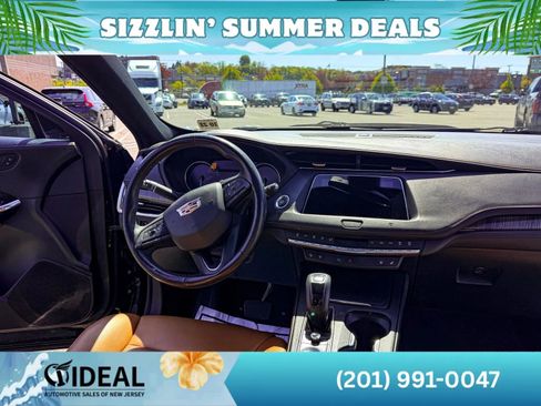 Used 2019 Cadillac XT4 Premium Luxury AWD/4WD image 21