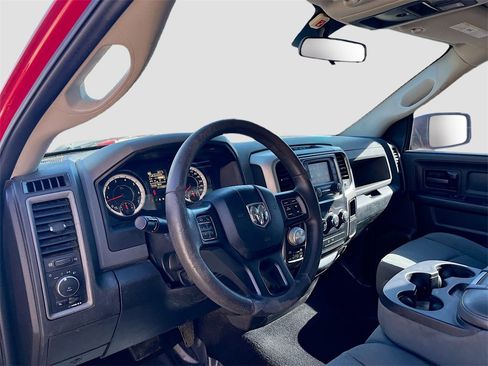 Used 2018 RAM 1500 Express w/ Express Value Package image 19