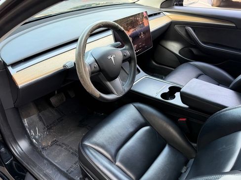 Used 2022 Tesla Model 3 Long Range AWD/4WD image 23