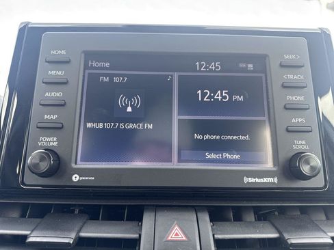 Used 2021 Toyota RAV4 XLE image 16