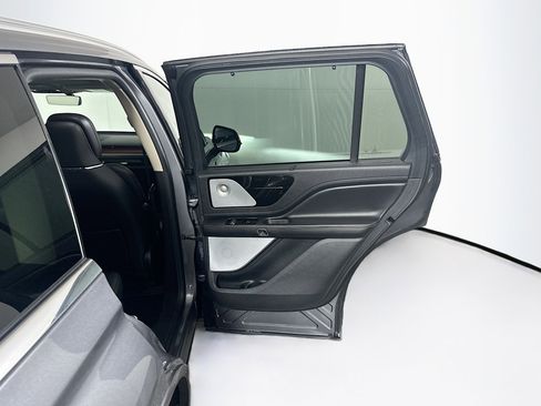 Used 2022 Lincoln Aviator Grand Touring w/ Equipment Group 301A image 34