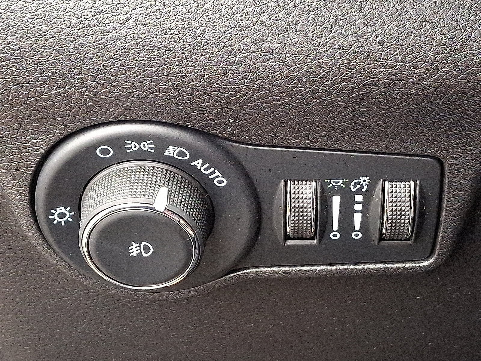 Certified 2023 Jeep Compass Limited AWD/4WD image 26