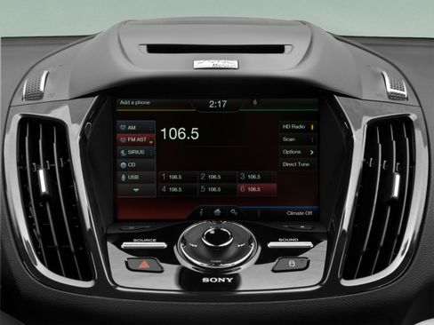 Used 2013 Ford C-MAX Energi SEL FWD image 18