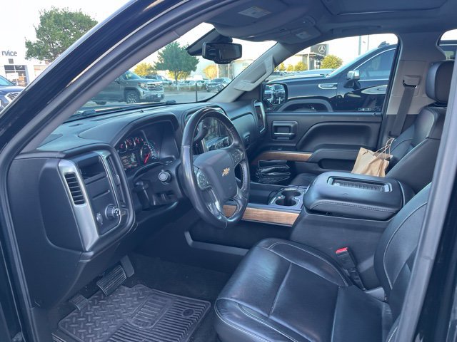 Used 2018 Chevrolet Silverado 1500 LTZ w/ Texas Edition RWD image 11