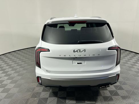 Certified 2025 Kia Telluride SX image 4