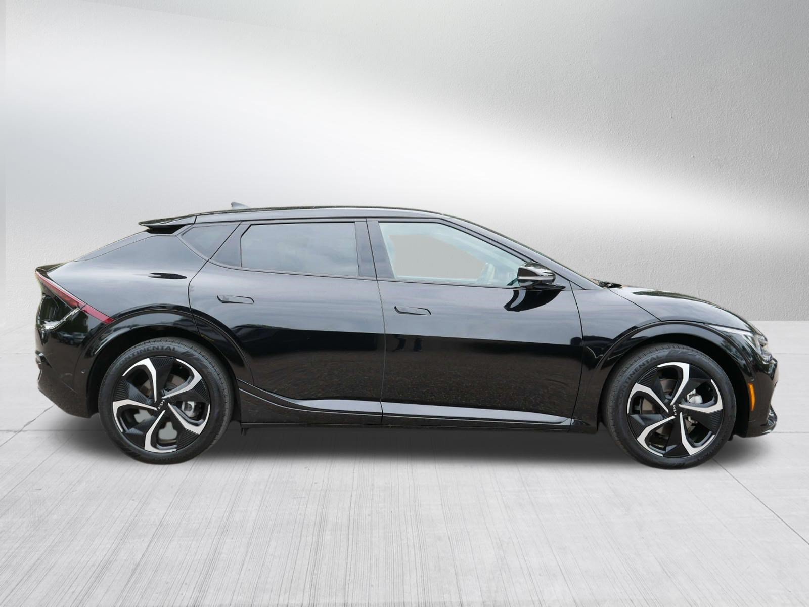 Certified 2024 Kia EV6 GT-Line AWD/4WD image 8