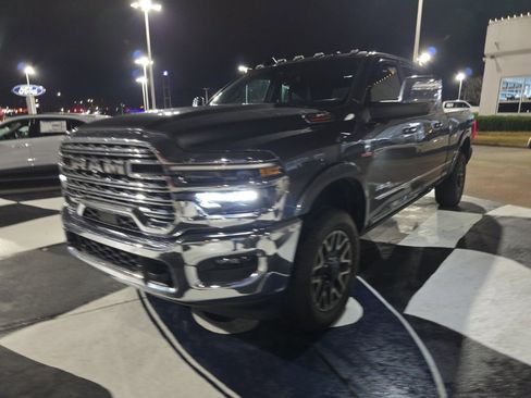 Used 2025 RAM 2500 Limited image 4