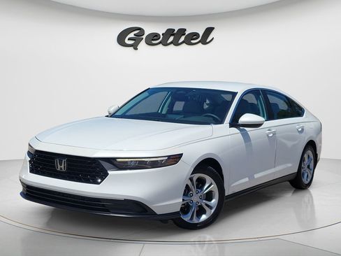 Used 2023 Honda Accord LX image 1