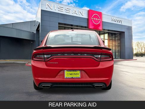 Used 2022 Dodge Charger SXT image 9