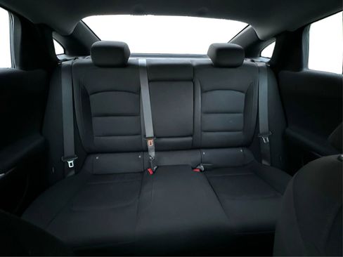 Used 2021 Chevrolet Malibu LT image 19