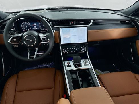 New 2024 Jaguar XF R-Dynamic SE image 24