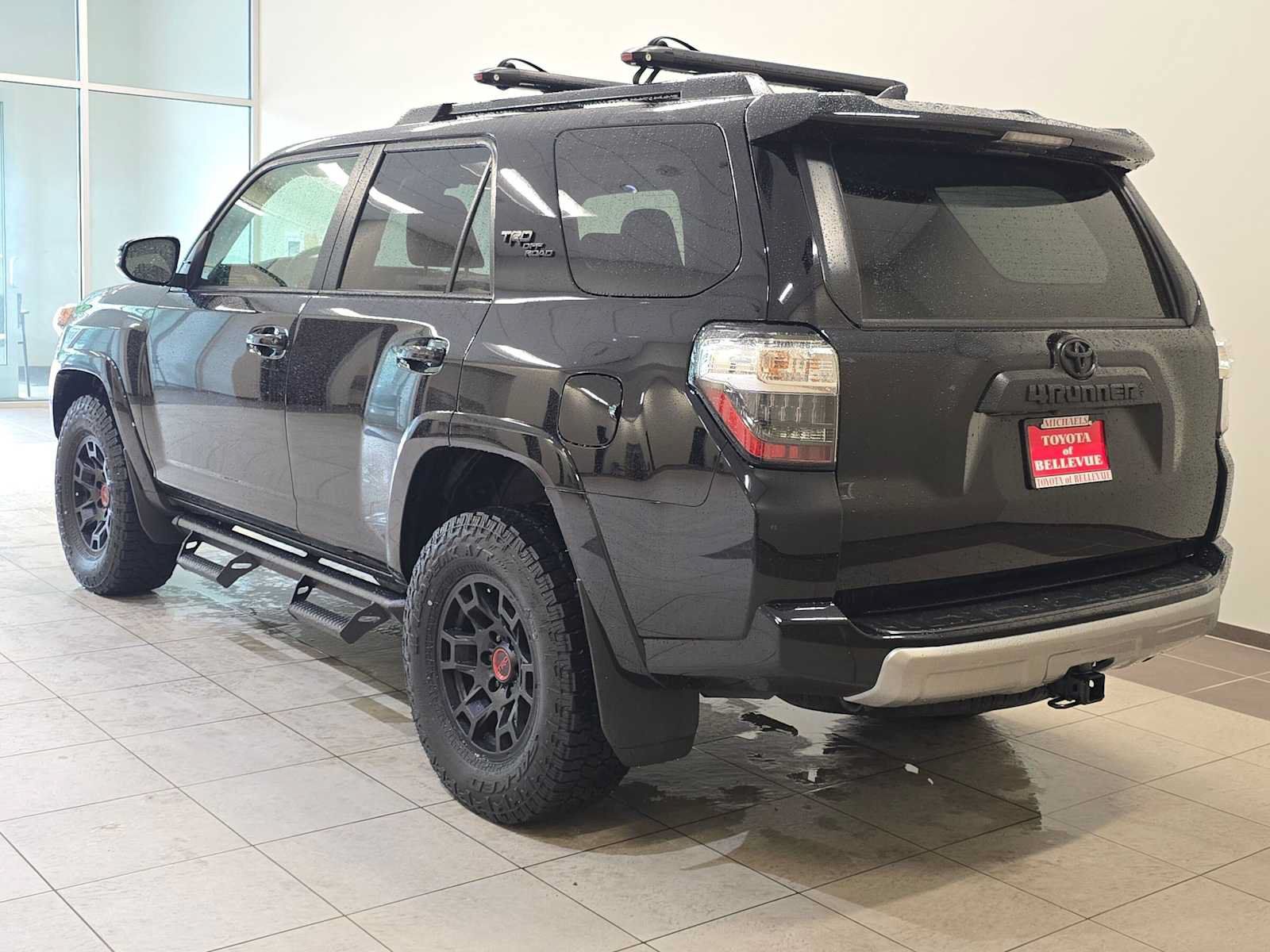 Certified 2024 Toyota 4Runner TRD Off-Road Premium w/ TRD Black Wheel Package (TMS) AWD/4WD image 4