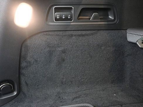 Used 2026 Mercedes-Benz GLS 450 4MATIC image 26