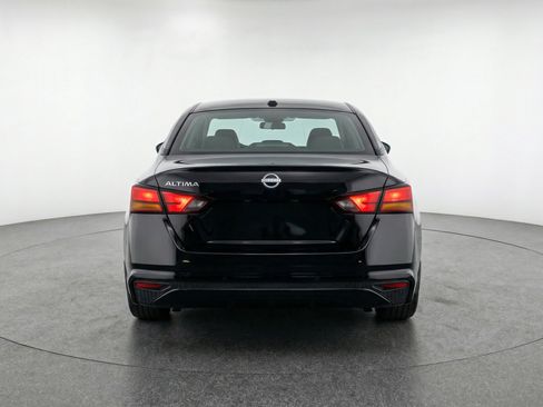 Used 2025 Nissan Altima 2.5 SV image 7
