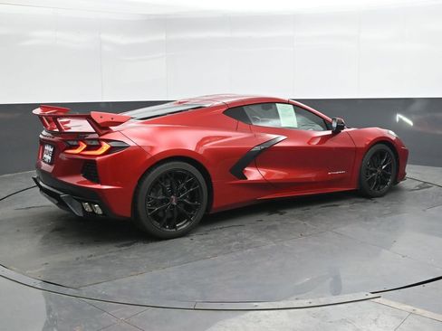 Used 2023 Chevrolet Corvette Stingray Preferred Cpe w/ Z51 Performance Package RWD image 3