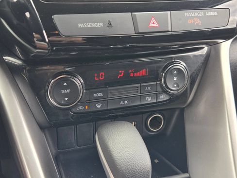 Used 2024 Mitsubishi Eclipse Cross LE AWD/4WD image 20