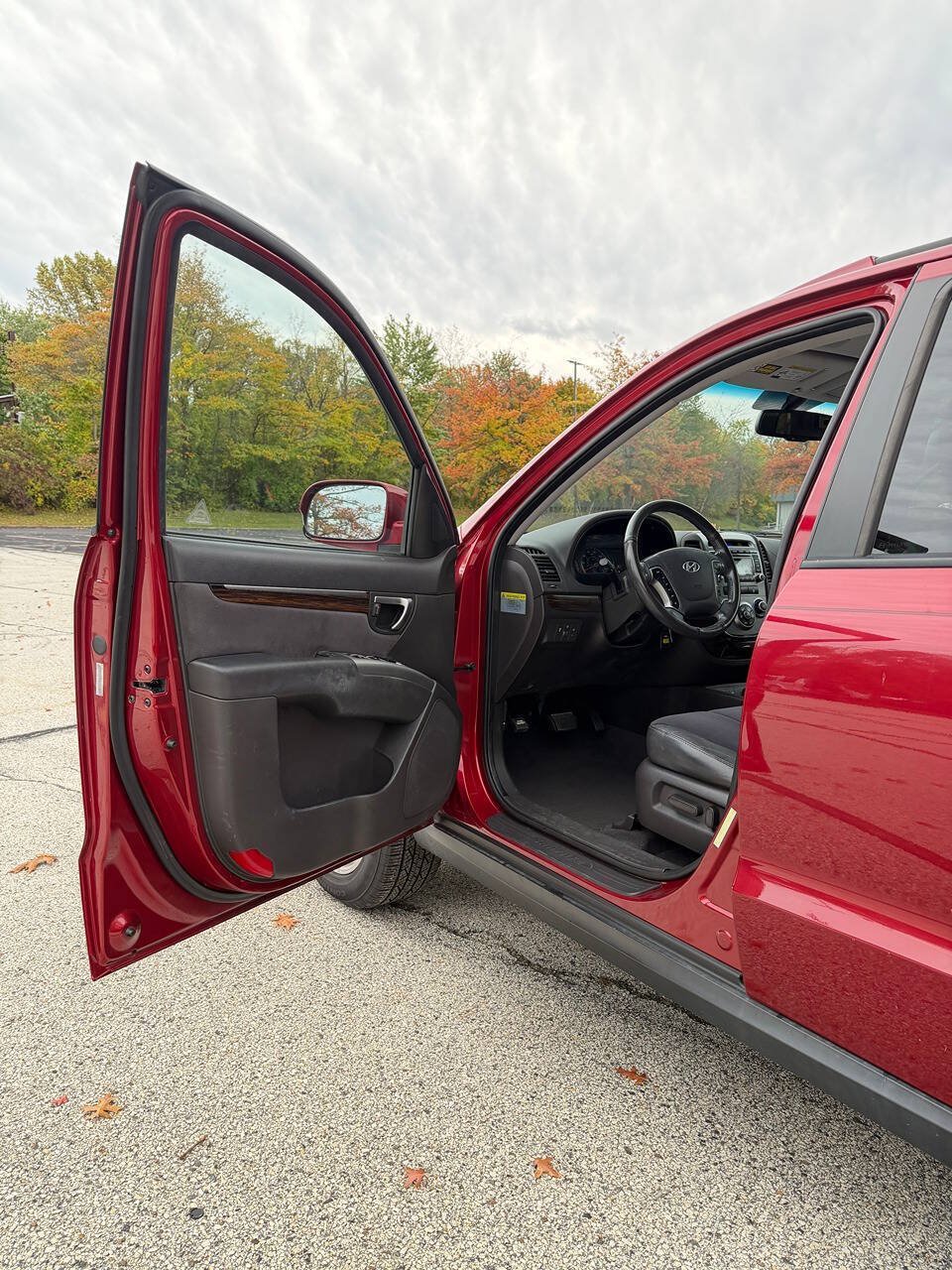Used 2010 Hyundai Santa Fe SE FWD image 24