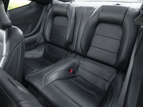 Used 2024 Ford Mustang GT Premium image 18