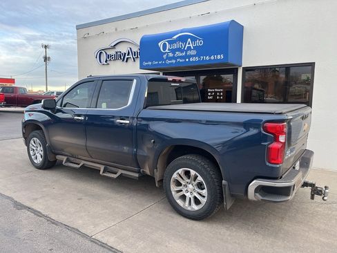 Used 2022 Chevrolet Silverado 1500 LTZ w/ LTZ Premium Package image 7